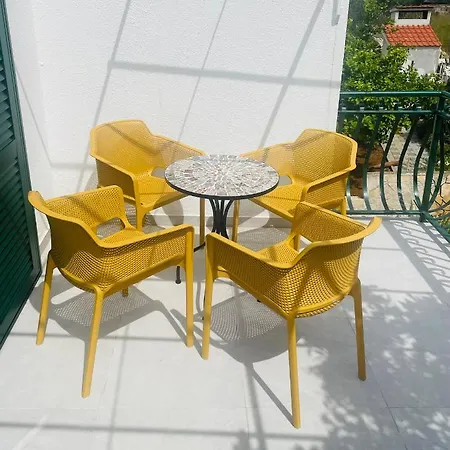 Duplex 88 * トロギール